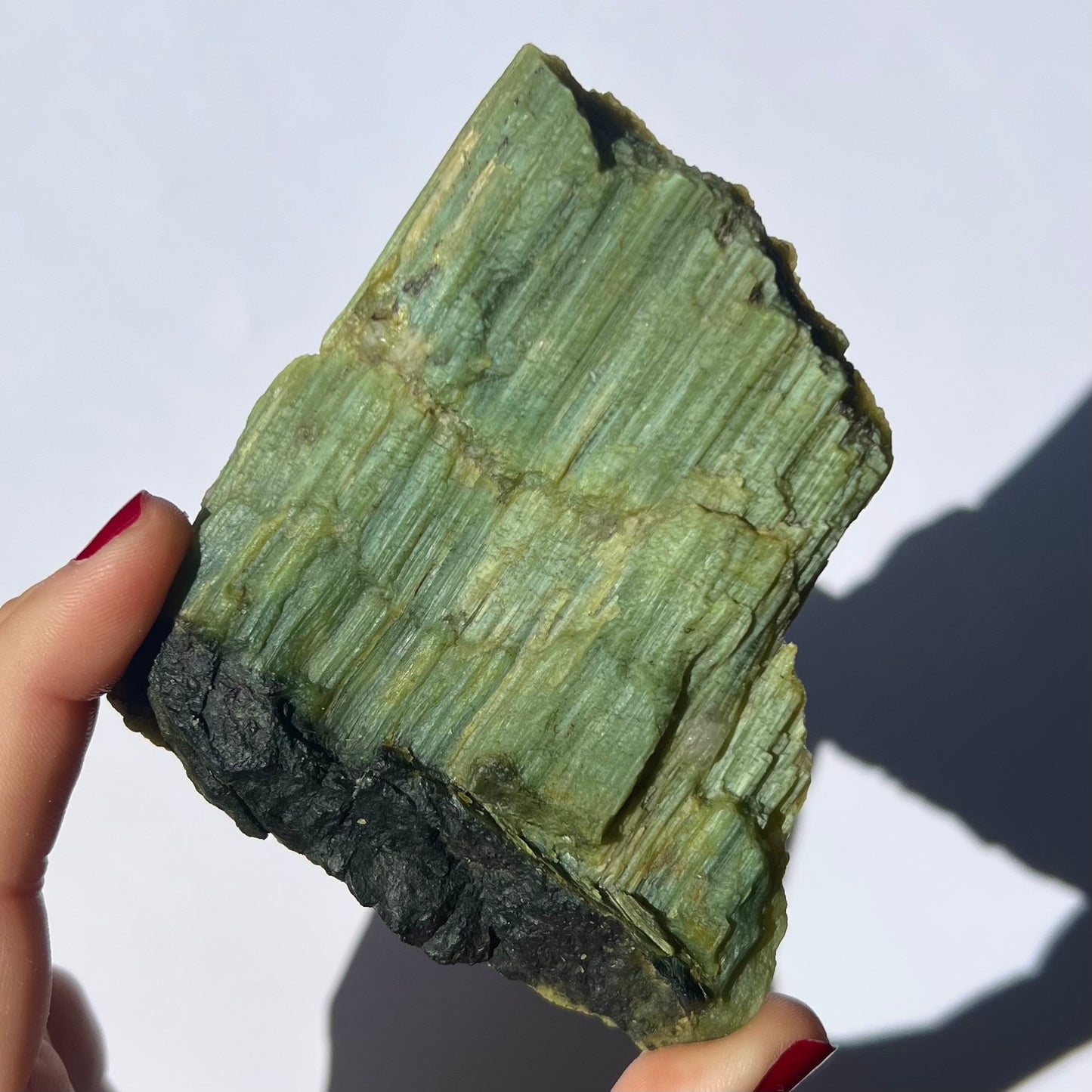 Trémolite verte brute 4
