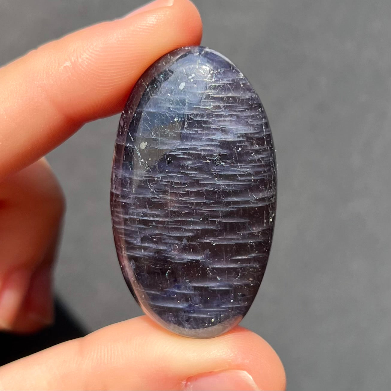 Galet Iolite / Cordiérite 11