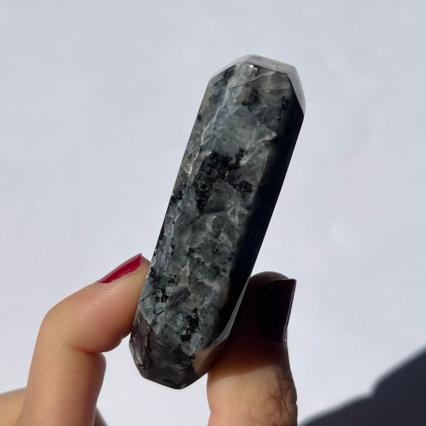 Galet en Larvikite 7