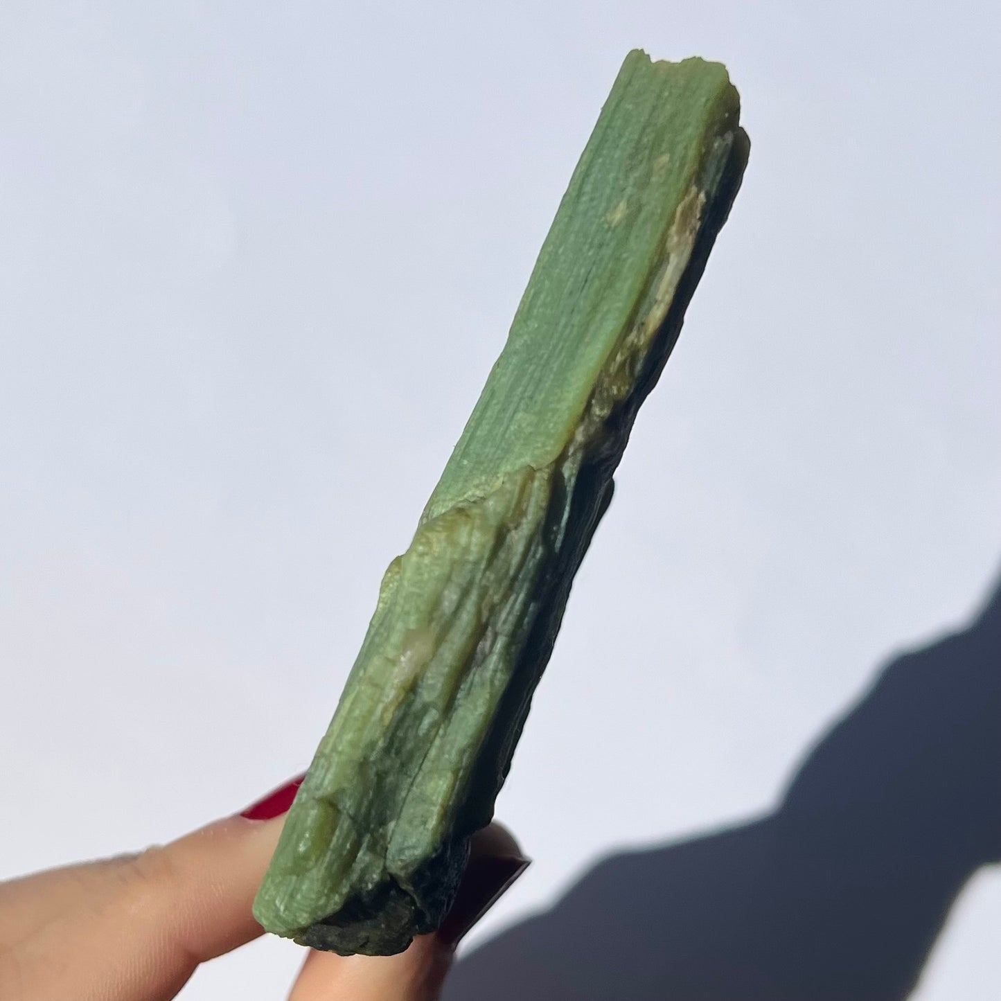 Trémolite verte brute 4