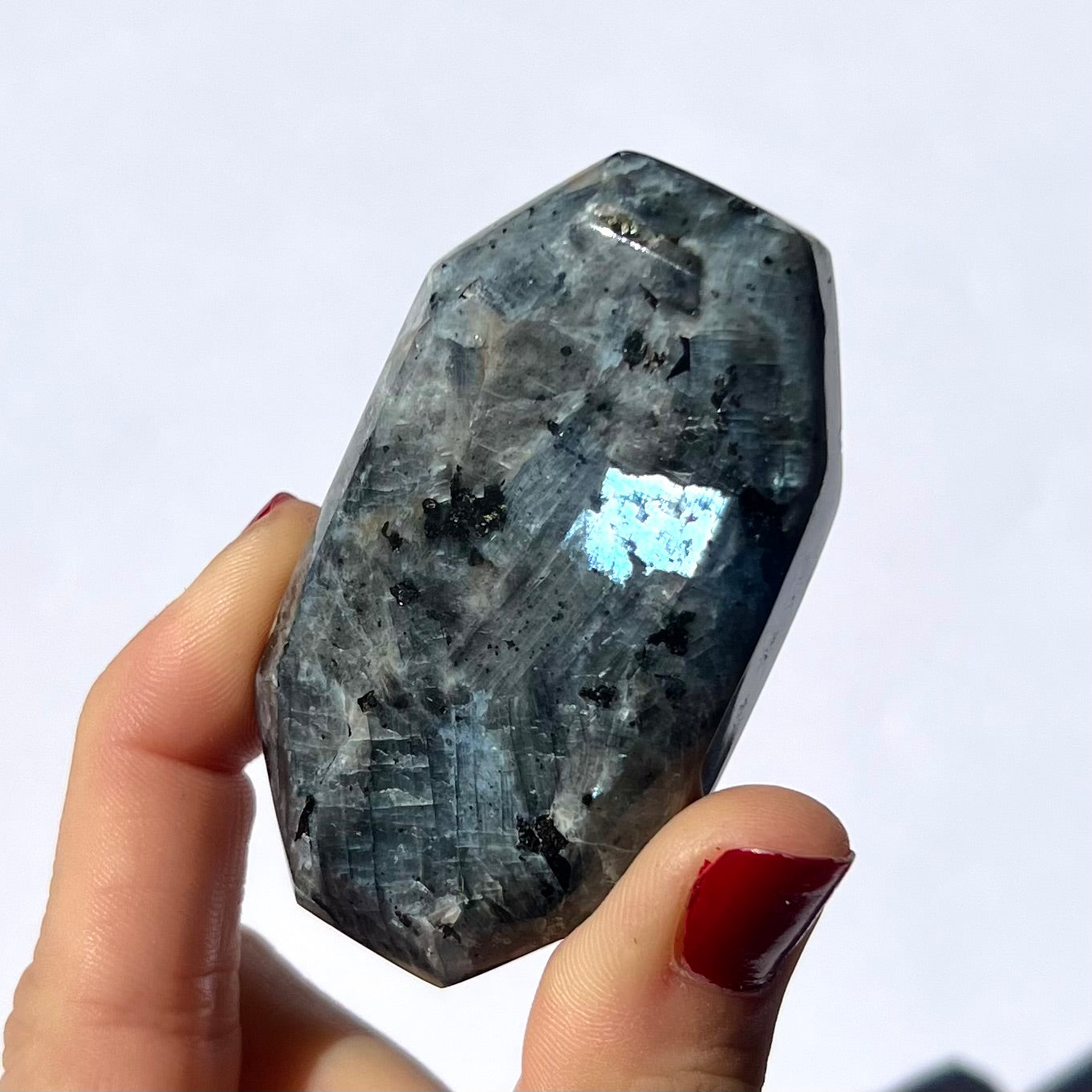 Galet en Larvikite 6