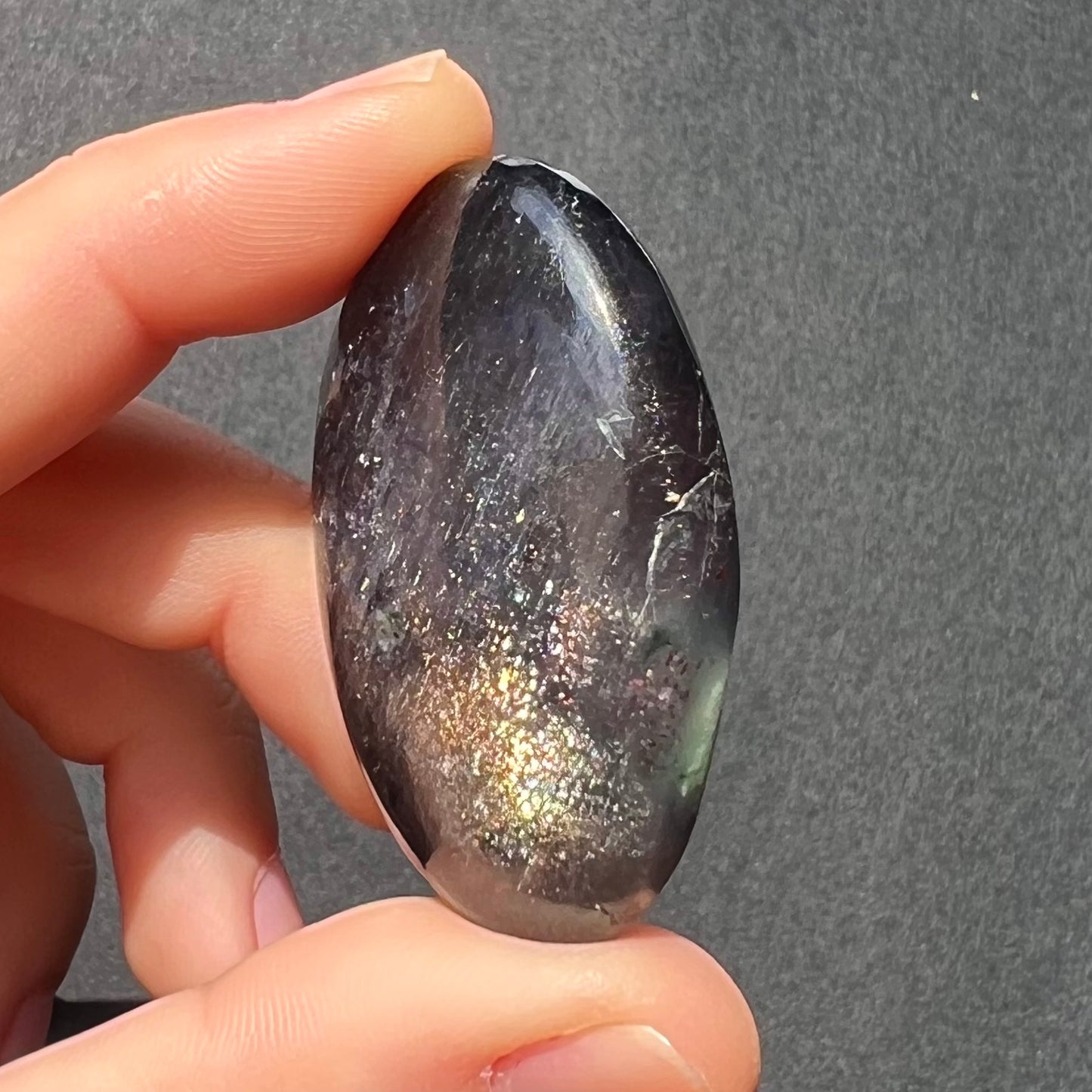 Galet Iolite / Cordiérite 3