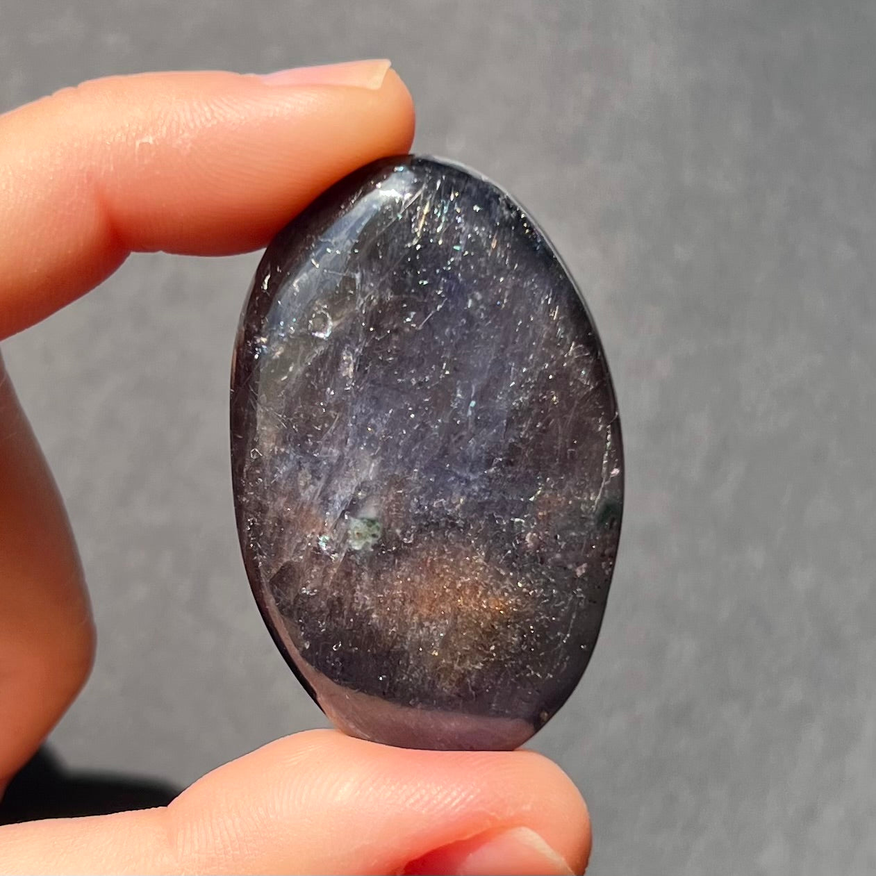 Galet Iolite / Cordiérite 3